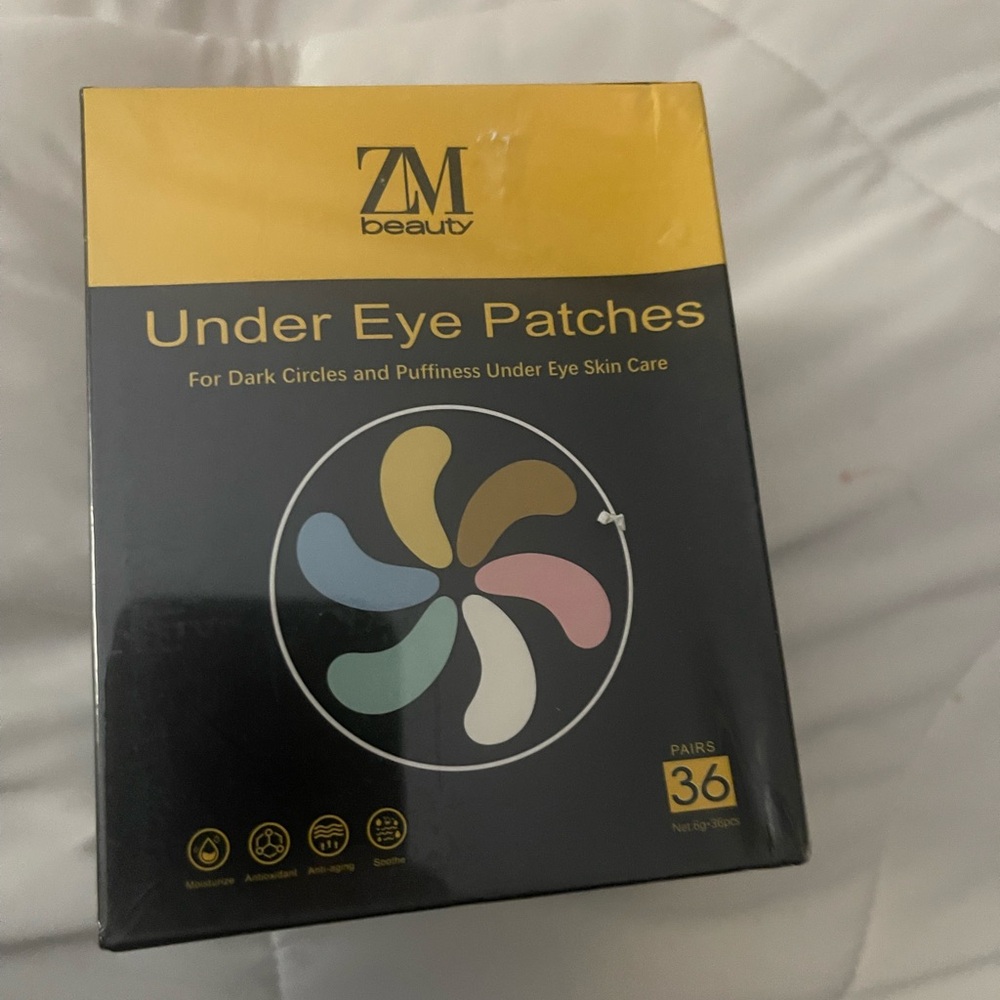 Sephora Under Eye Patches - Black and Yellow Packaging